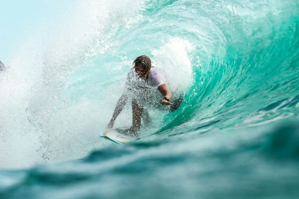 How to wax surfboard